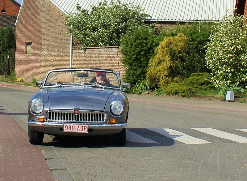 Follow the leader op 13-4-2014 org. Jos & Marie-lou (237).JPG